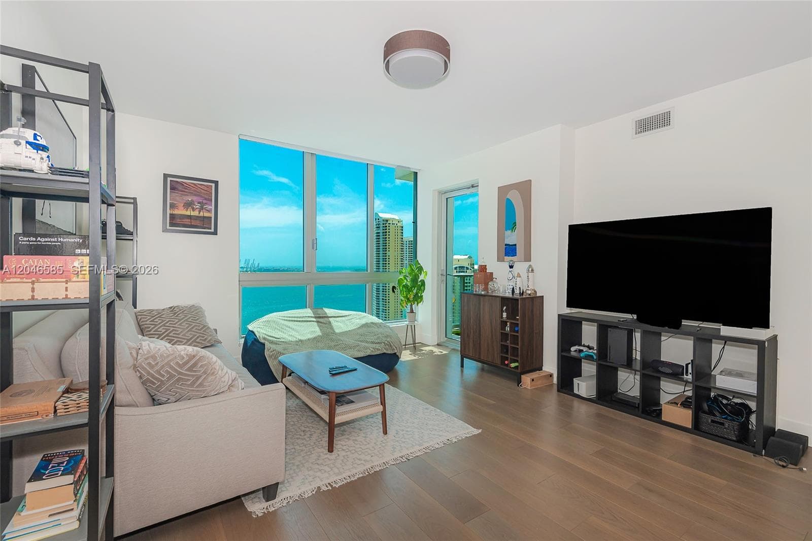 300 S Biscayne Blvd # T-2612, Miami, FL 33131 — zdjęcie 4
