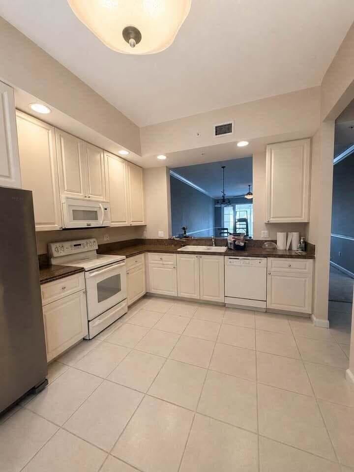 5 Harbour Isle Drive E # Ph06, Fort Pierce, FL 34949 — zdjęcie 2