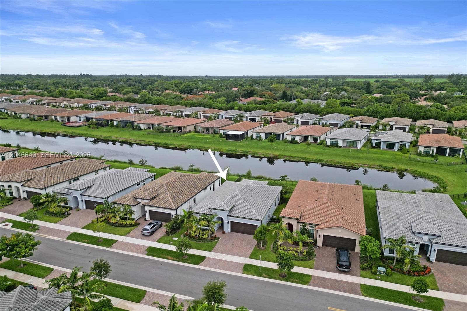 8147 Juniper Dr, Parkland, FL 33067