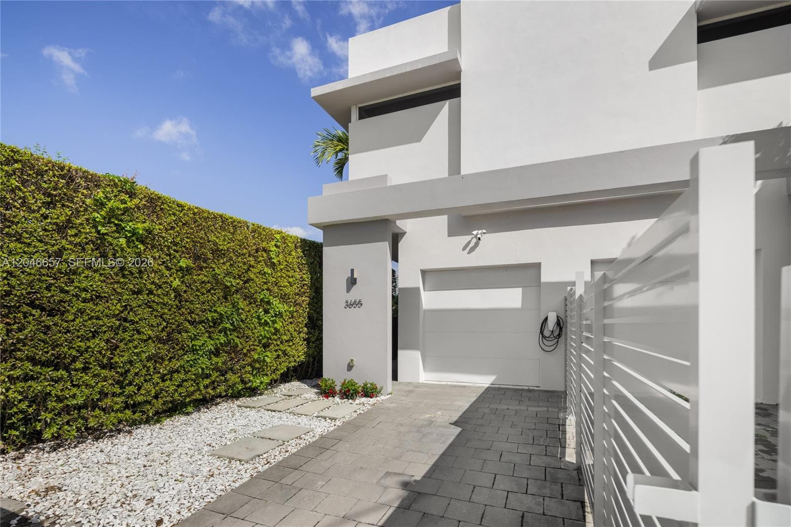 3655 SW 25th St # 3655, Miami, FL 33133