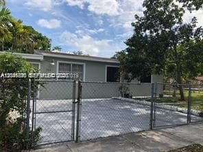 1575 NW 127th St # ., North Miami, FL 33167 — zdjęcie 2