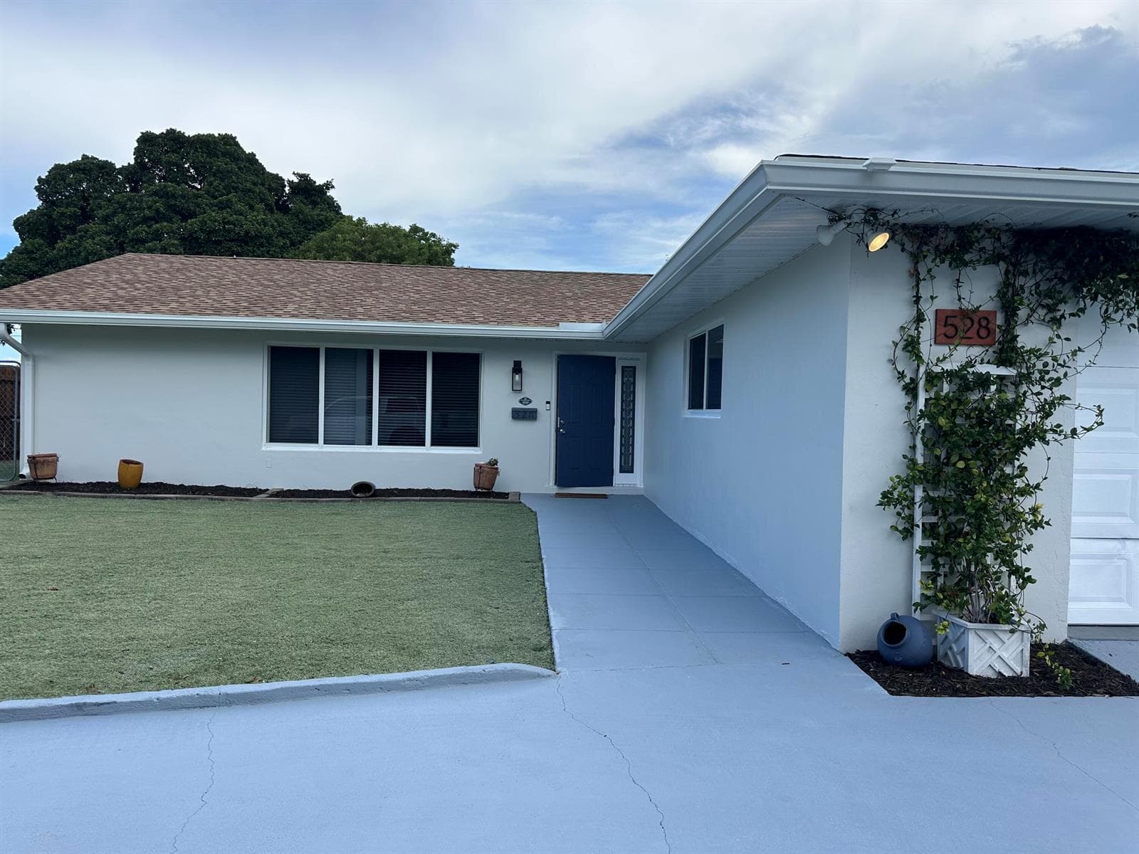 528 Date Palm Drive, Lake Park, FL 33403