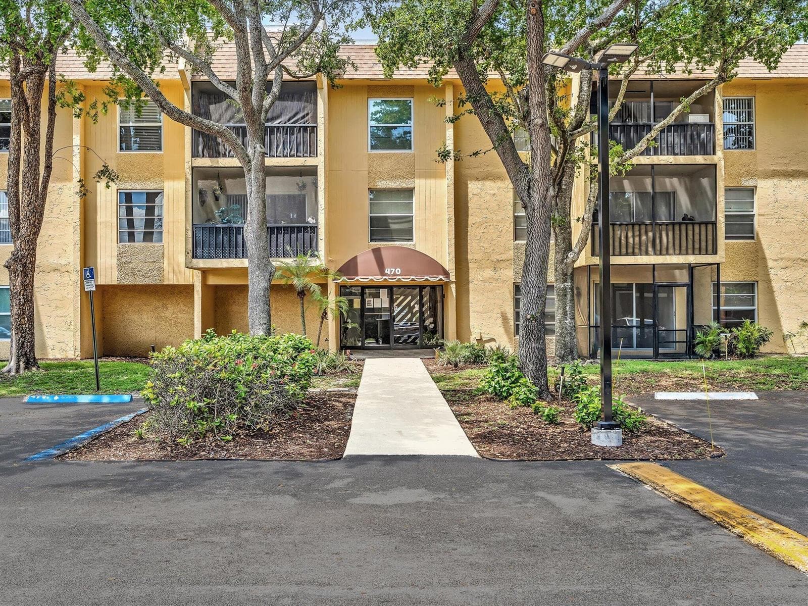 470 NW 20th Street, Boca Raton, FL 33431