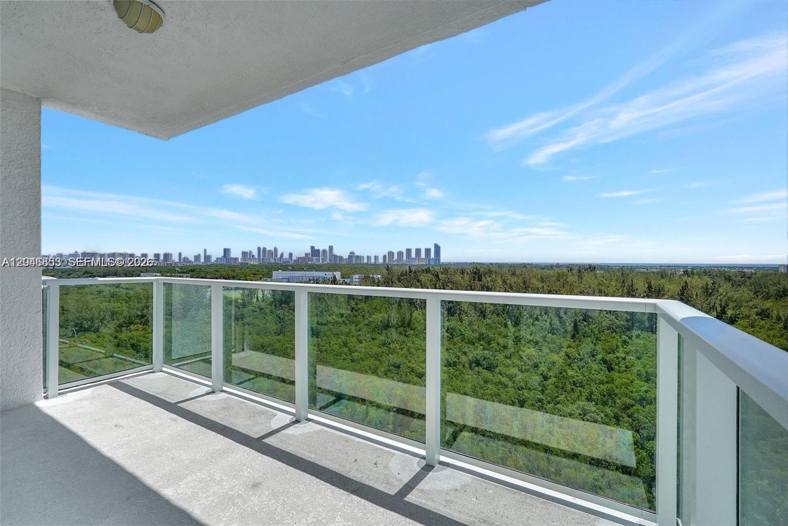 14951 Royal Oaks Ln # 1105, North Miami, FL 33181 — zdjęcie 2