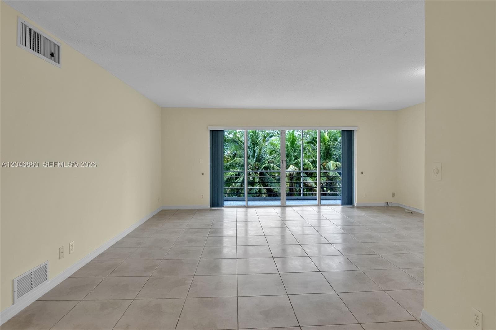 1000 NE 14th Ave # 503, Hallandale Beach, FL 33009 — zdjęcie 2