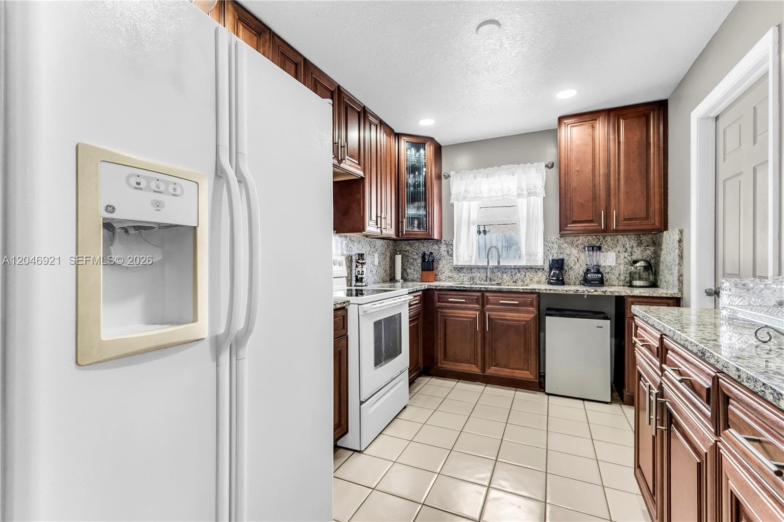 7421 SW 14th Ct, North Lauderdale, FL 33068 — zdjęcie 3