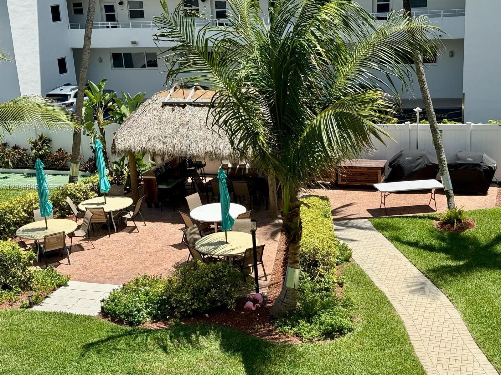 1750 S Ocean Blvd # 304E, Lauderdale By The Sea, FL 33062 — zdjęcie 5