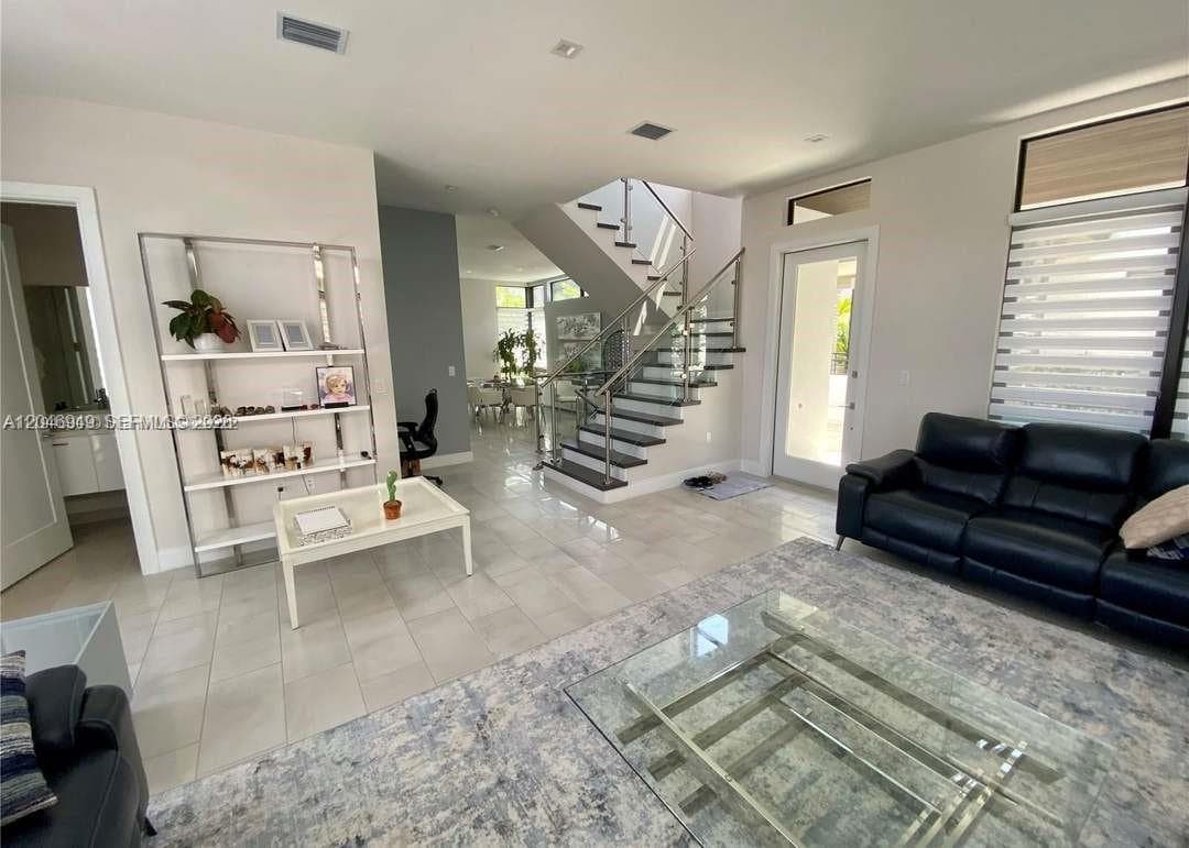 8256 NW 48th ter, Doral, FL 33166 — zdjęcie 5
