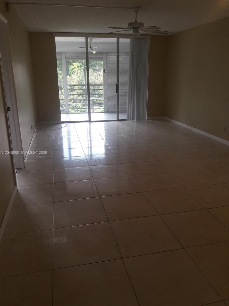 3099 NW 48th Ave # 362, Lauderdale Lakes, FL 33313 — zdjęcie 2