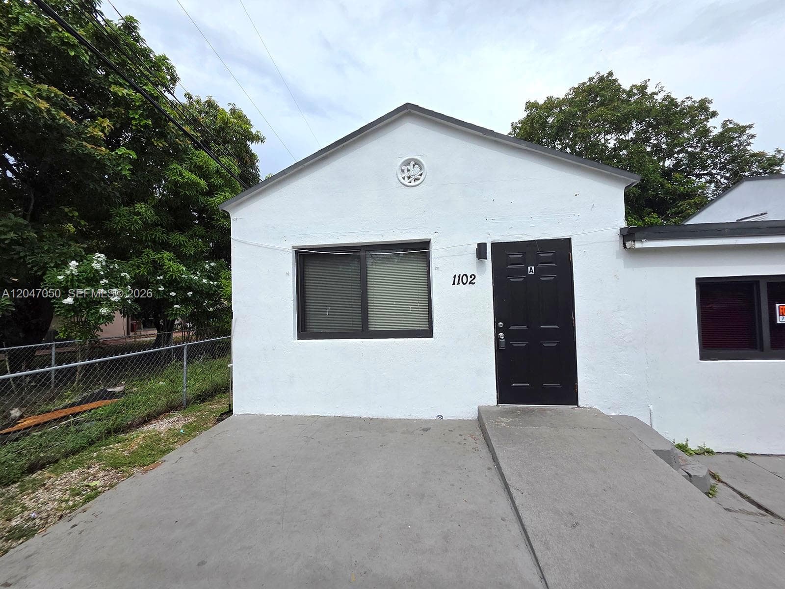 1102 NW 103rd St, Miami, FL 33150 — zdjęcie 2