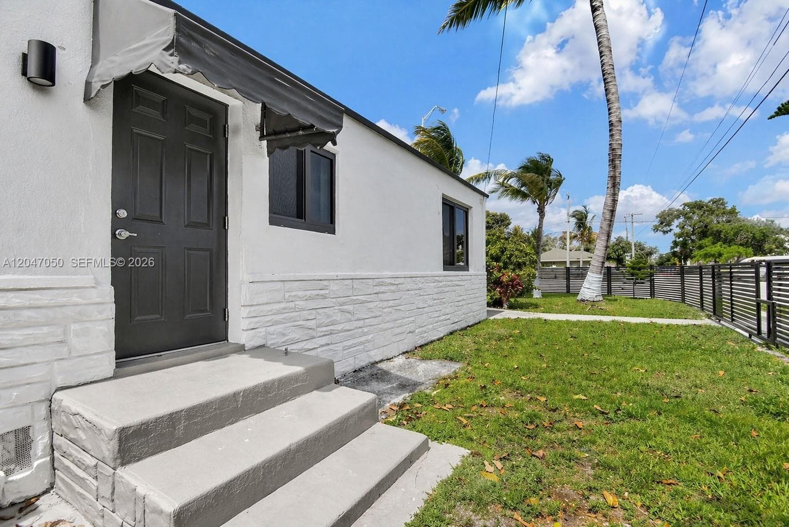 1102 NW 103rd St, Miami, FL 33150 — zdjęcie 3