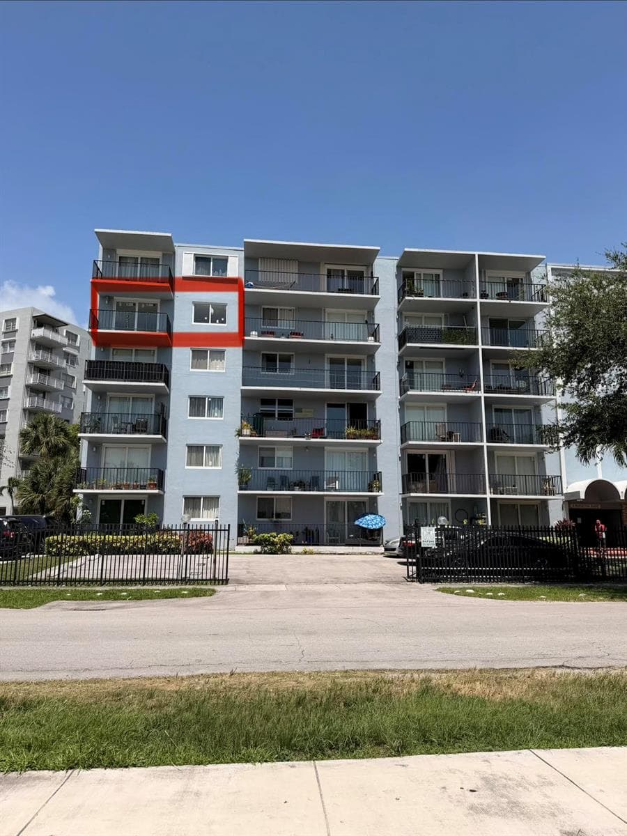 12500 NE 15th Avenue # 516, North Miami, FL 33161 — zdjęcie 2