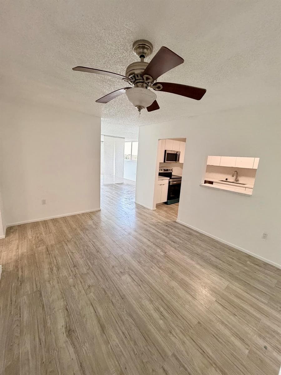 12500 NE 15th Avenue # 516, North Miami, FL 33161 — zdjęcie 3