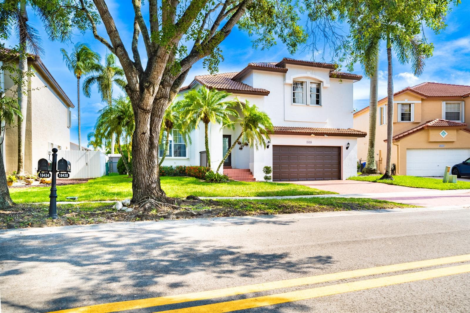 18438 NW 11th Street, Pembroke Pines, FL 33029 — zdjęcie 2