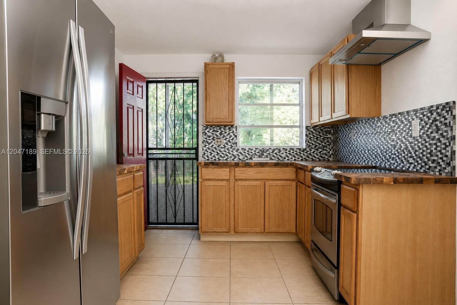 861 W 32nd St, Hialeah, FL 33012 — zdjęcie 3