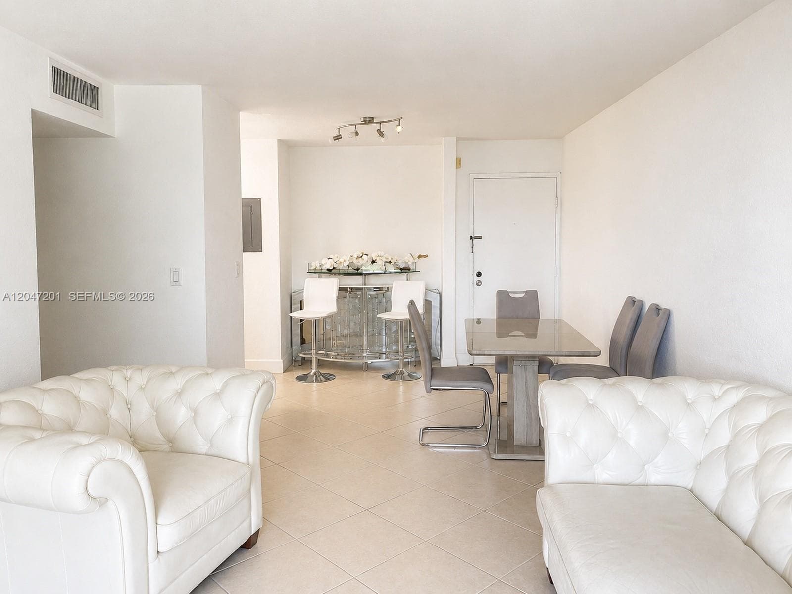 8870 Fontainebleau Blvd # 106, Miami, FL 33172 — zdjęcie 3