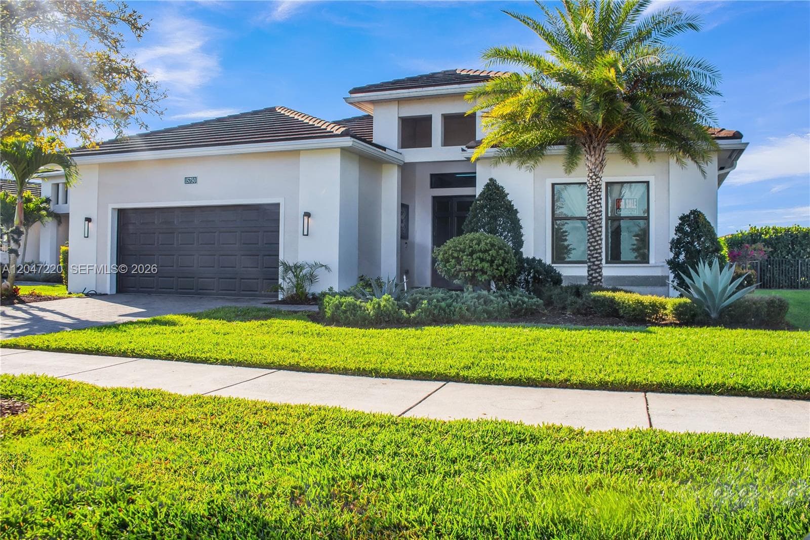 15750 Longboat Key Dr, Westlake, FL 33470