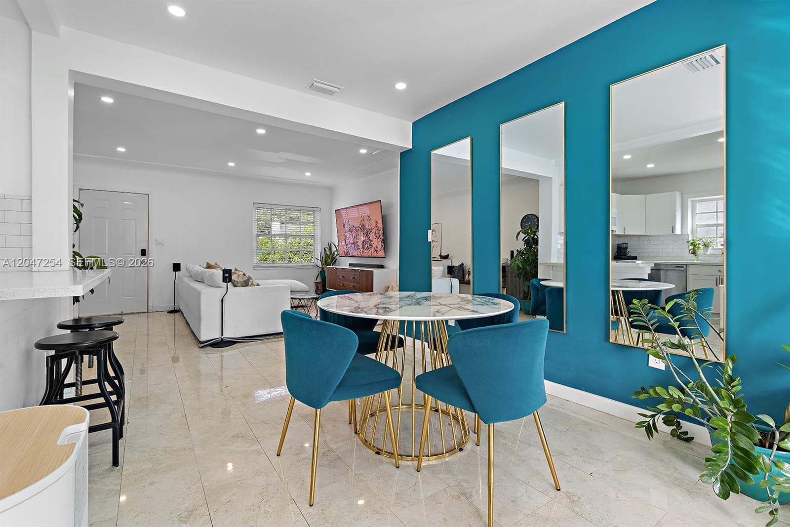 794 NW 45th St, Miami, FL 33127 — zdjęcie 5
