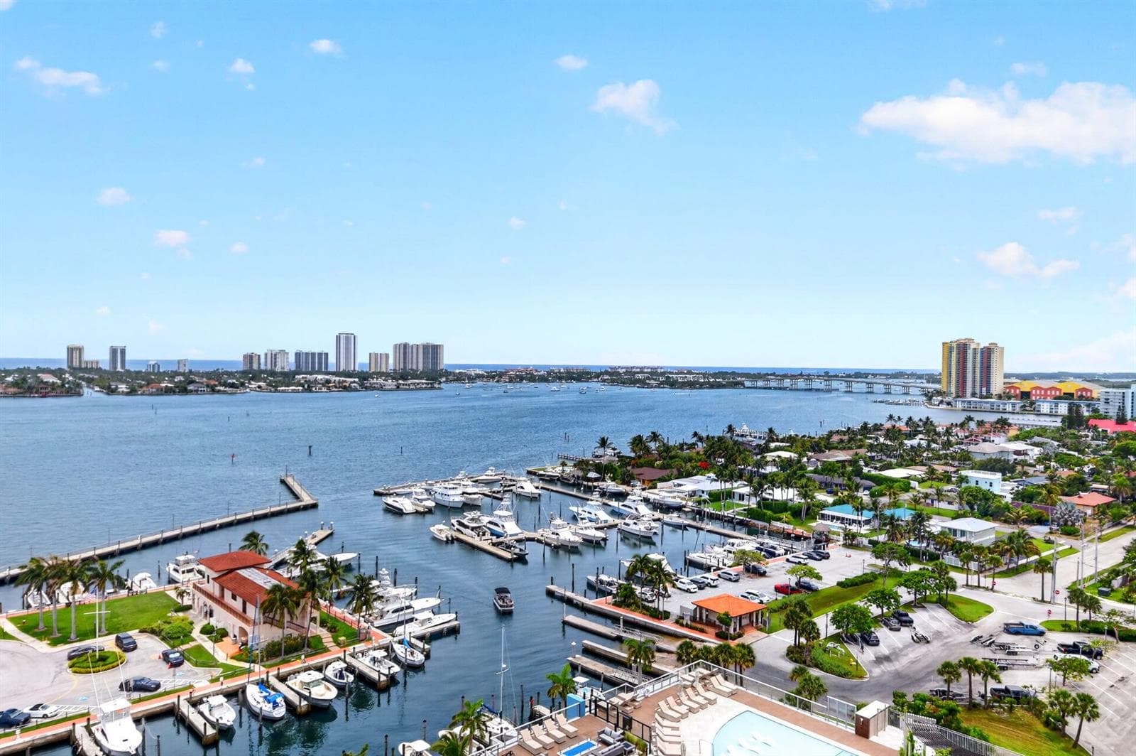 220 Lake Shore Drive # 1511, Lake Park, FL 33403