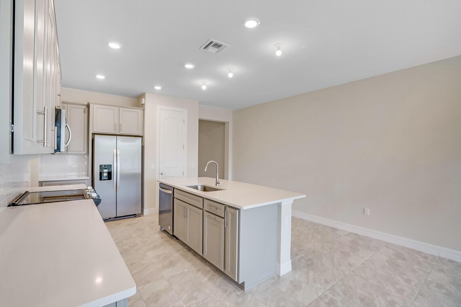 8656 Escue Street, Lake Worth, FL 33467 — zdjęcie 5