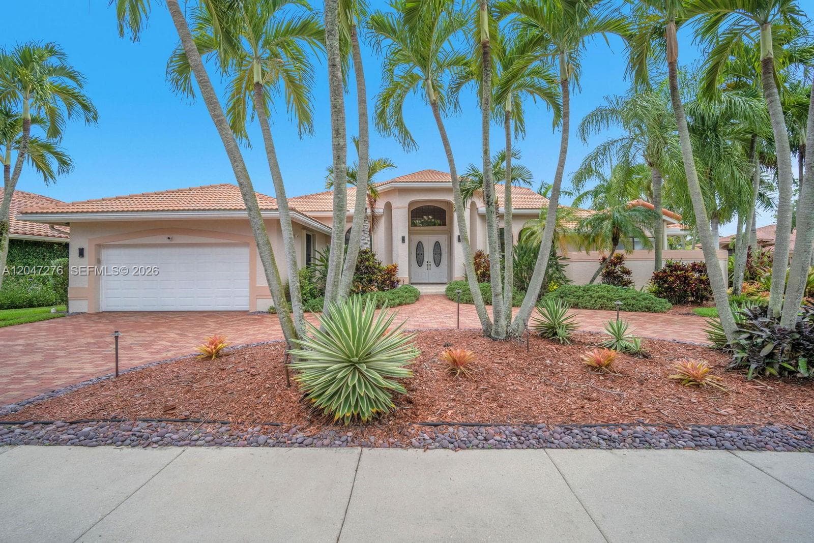 392 Coconut Cir, Weston, FL 33326 — zdjęcie 2