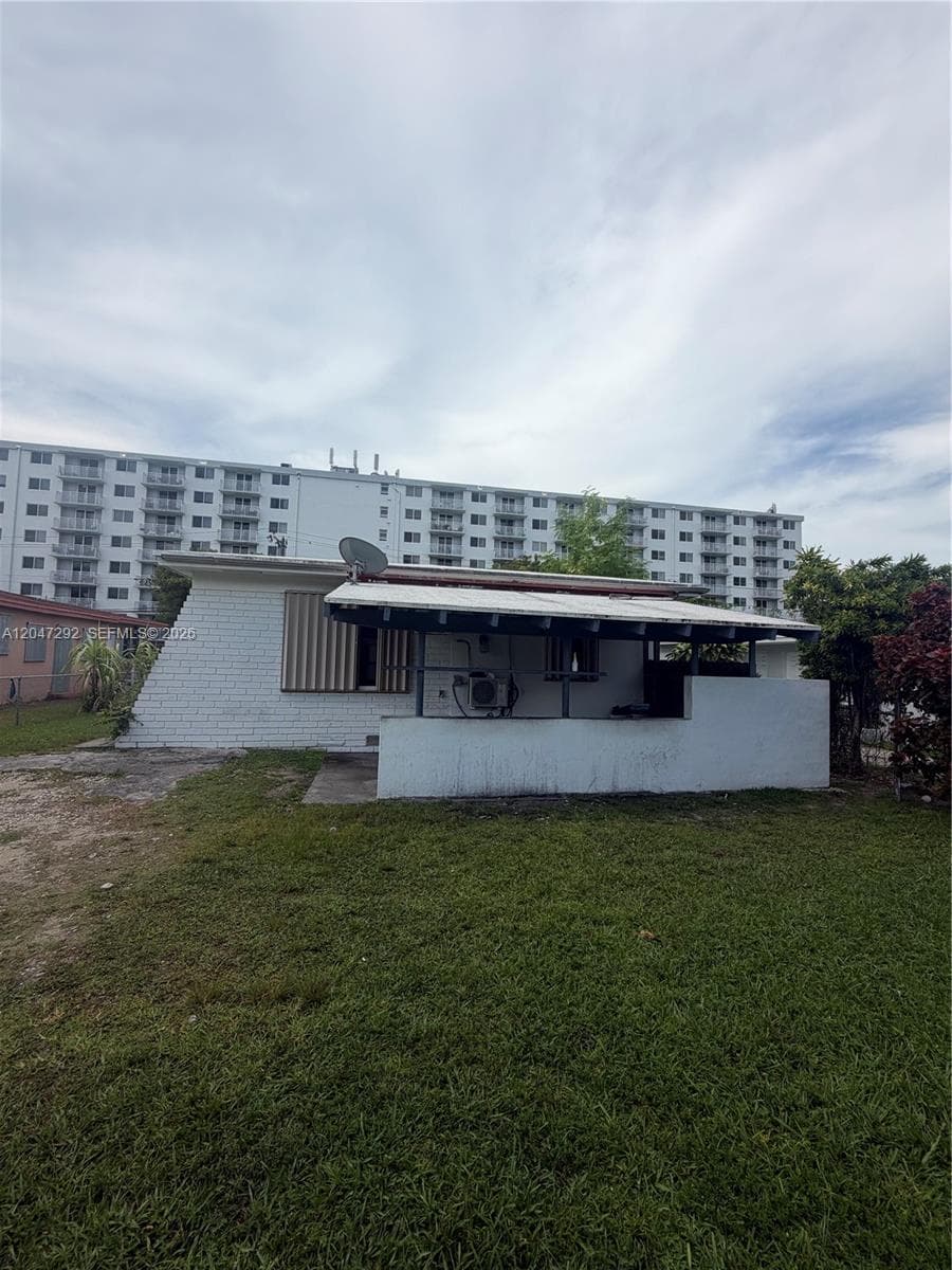 1258 NE 109th St, Miami, FL 33161 — zdjęcie 5