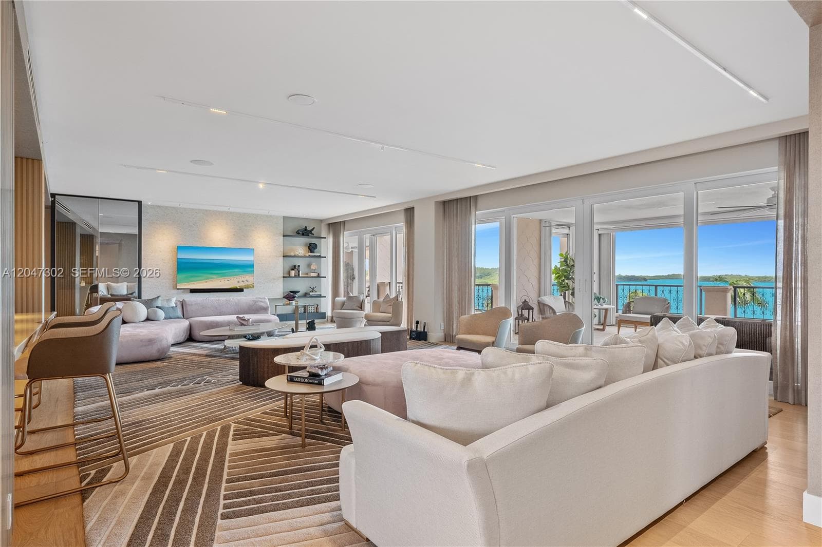 5242 Fisher Island Dr # 5242, Miami Beach, FL 33109 — zdjęcie 2