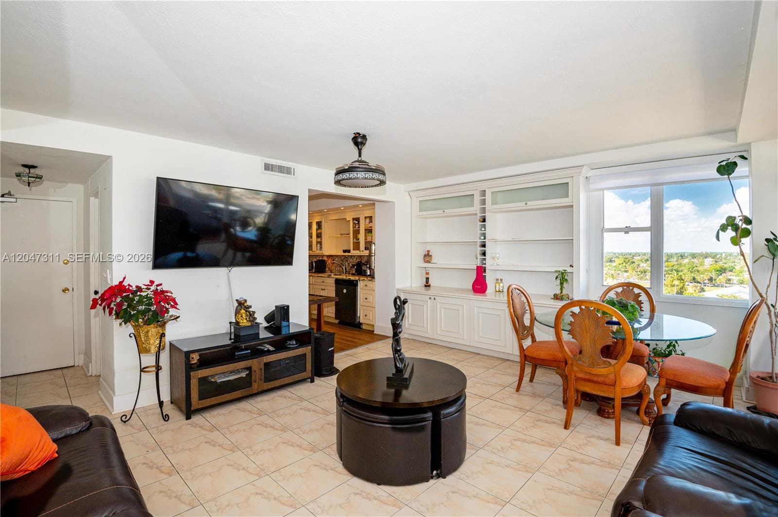7545 E Treasure Dr # 9B, North Bay Village, FL 33141 — zdjęcie 3