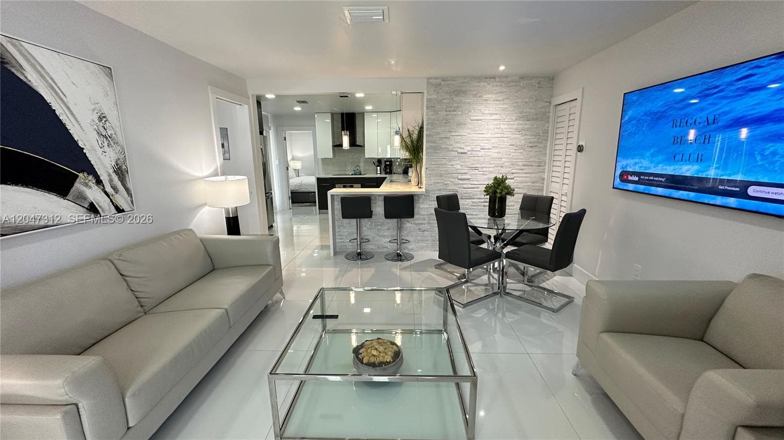 4288 SW 9th St # 1, Miami, FL 33134 — zdjęcie 4