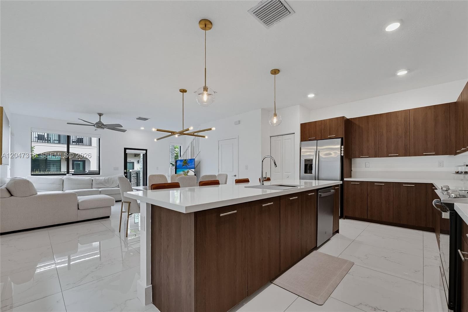 4605 NW 83rd Path, Doral, FL 33166 — zdjęcie 3
