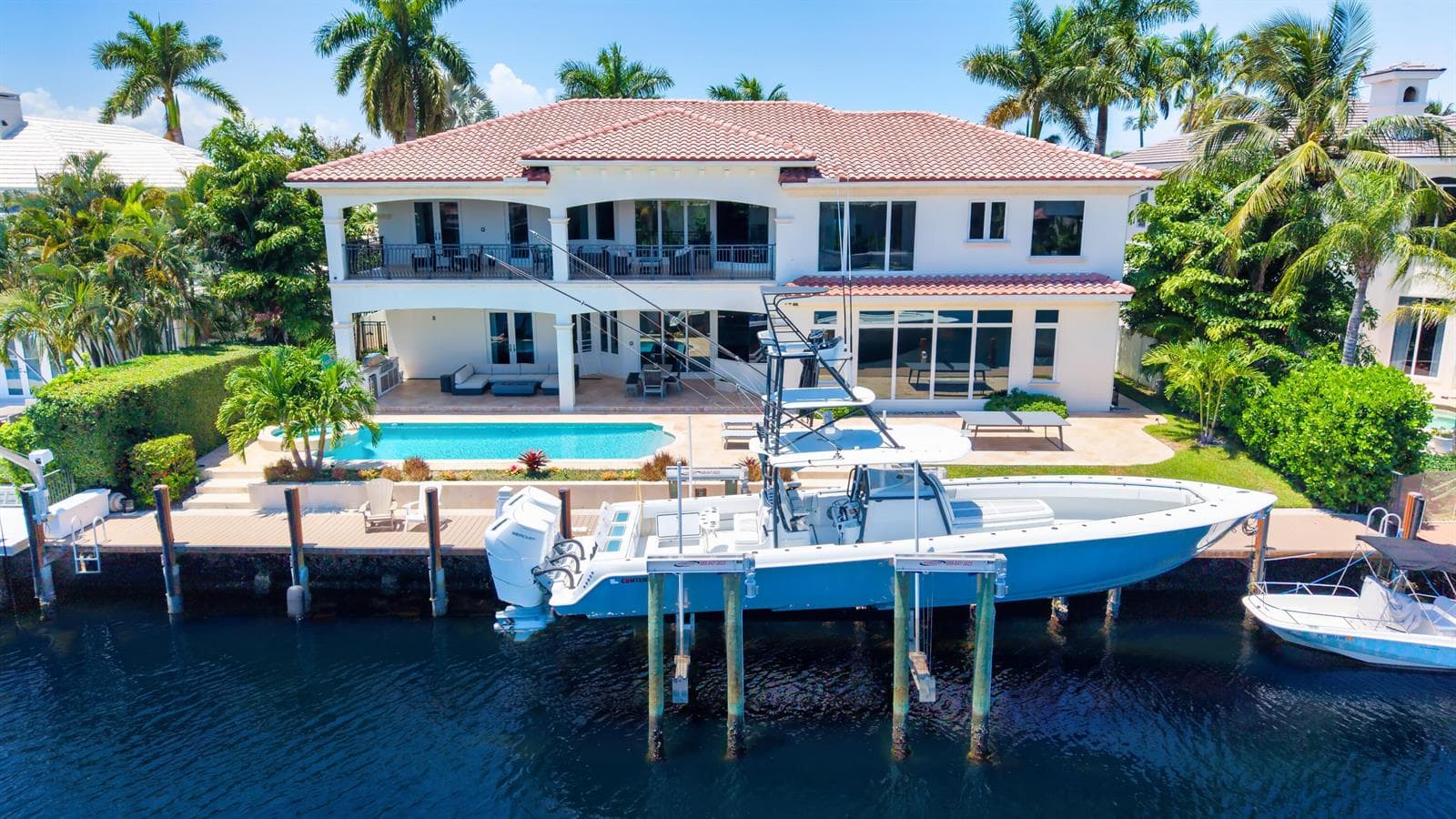 2320 NE 34th Court, Lighthouse Point, FL 33064