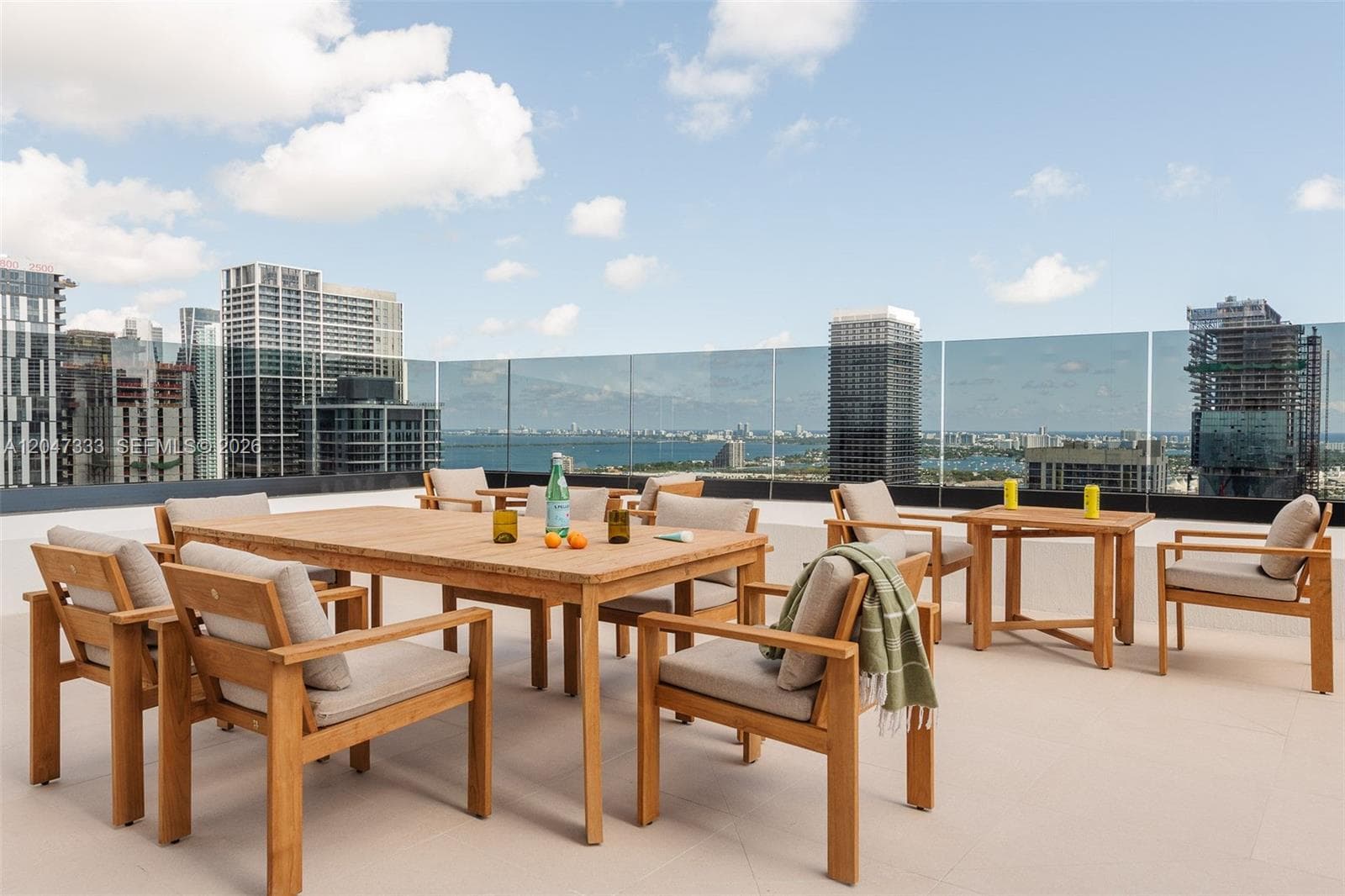 225 N Miami Ave # 3412, Miami, FL 33128