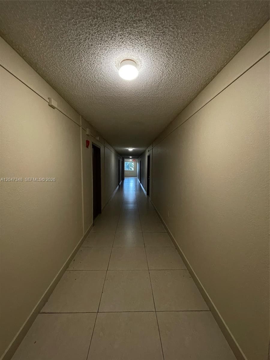 6950 Miami Gardens Dr # 2-312A, Hialeah, FL 33015 — zdjęcie 5