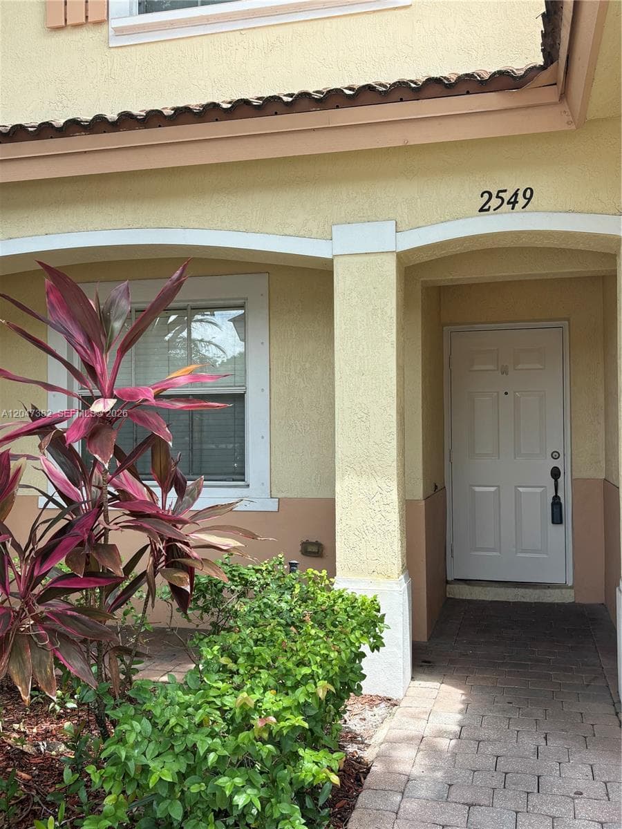 2549 SW 83rd Ter # 105, Miramar, FL 33025 — zdjęcie 2