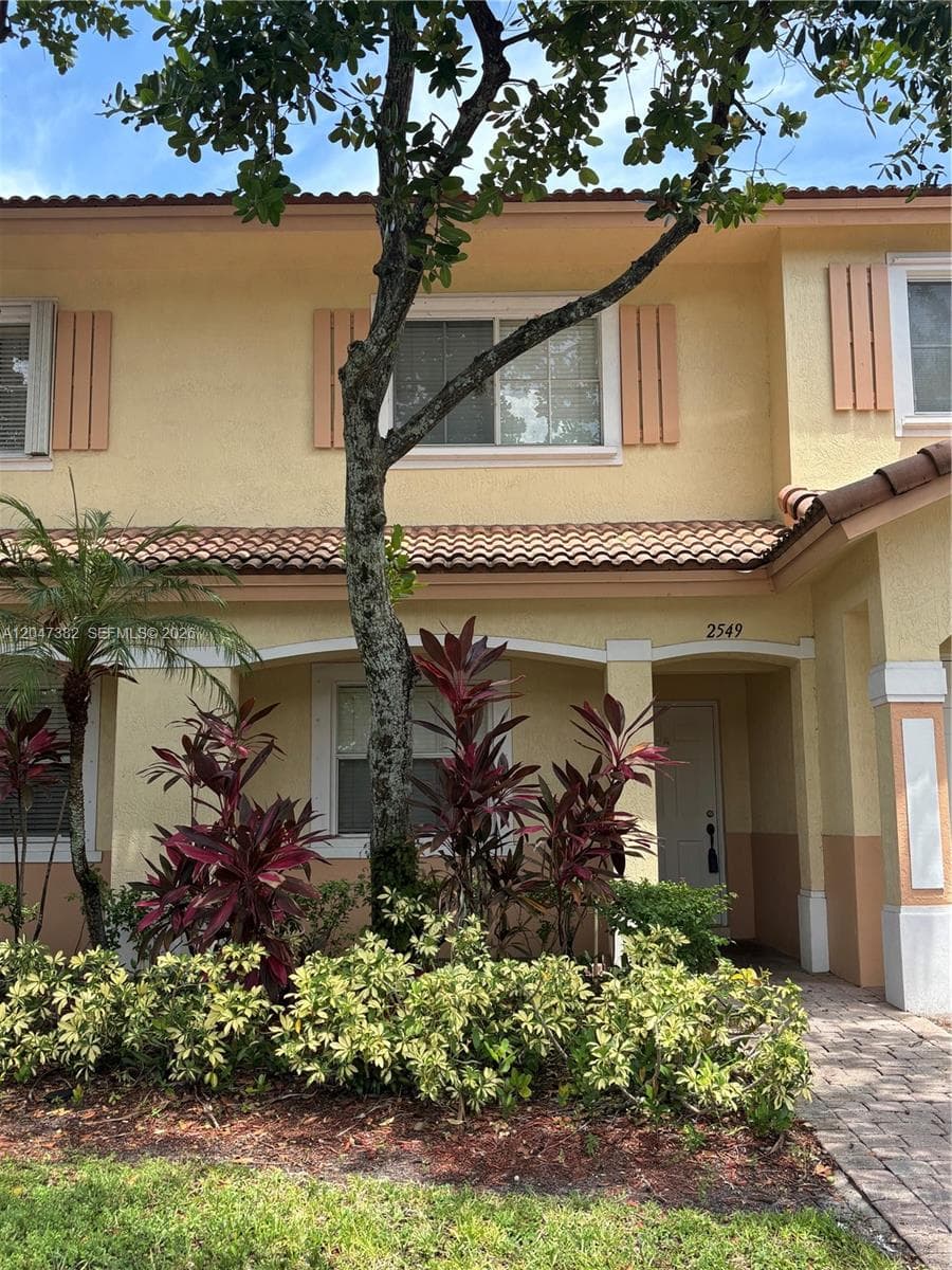 2549 SW 83rd Ter # 105, Miramar, FL 33025