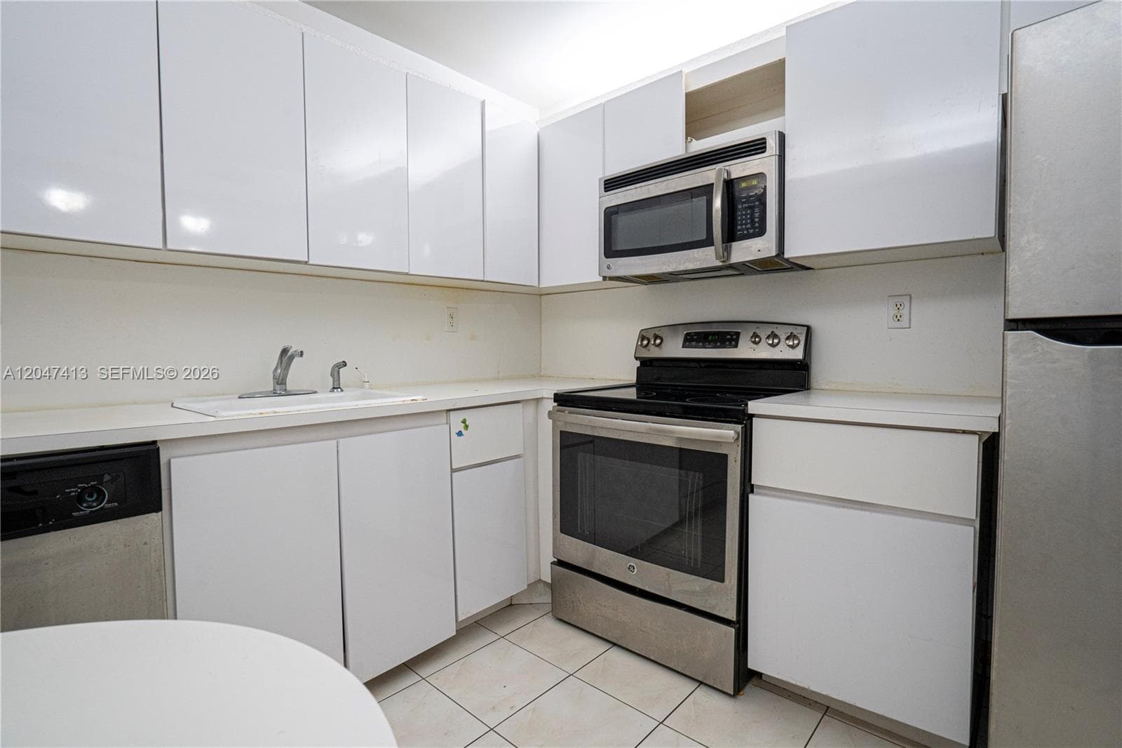 600 Three Islands Blvd # 316, Hallandale Beach, FL 33009 — zdjęcie 2