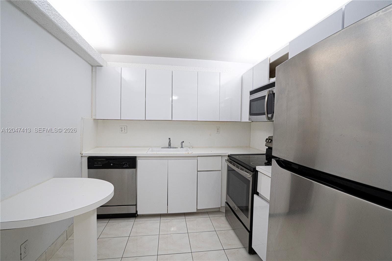 600 Three Islands Blvd # 316, Hallandale Beach, FL 33009