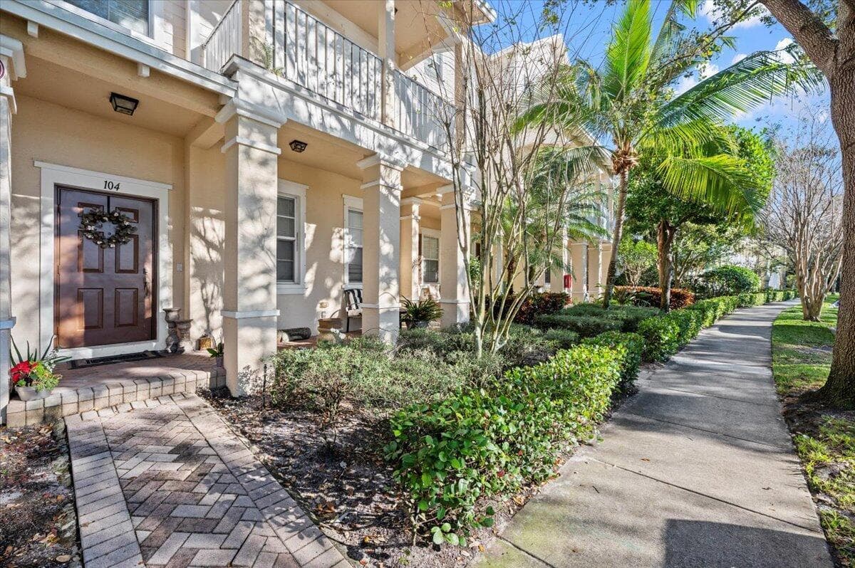 335 E Thatch Palm Circle # 104, Jupiter, FL 33458 — zdjęcie 2