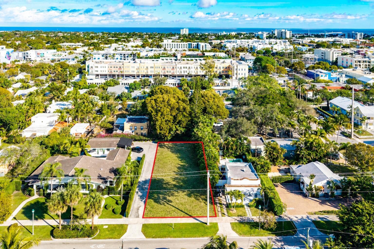 215 N Swinton Avenue, Delray Beach, FL 33444