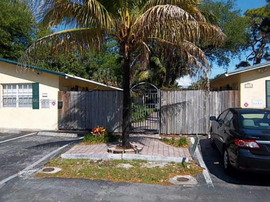 716 SW 14th Ave # 3, Fort Lauderdale, FL 33312 — zdjęcie 2