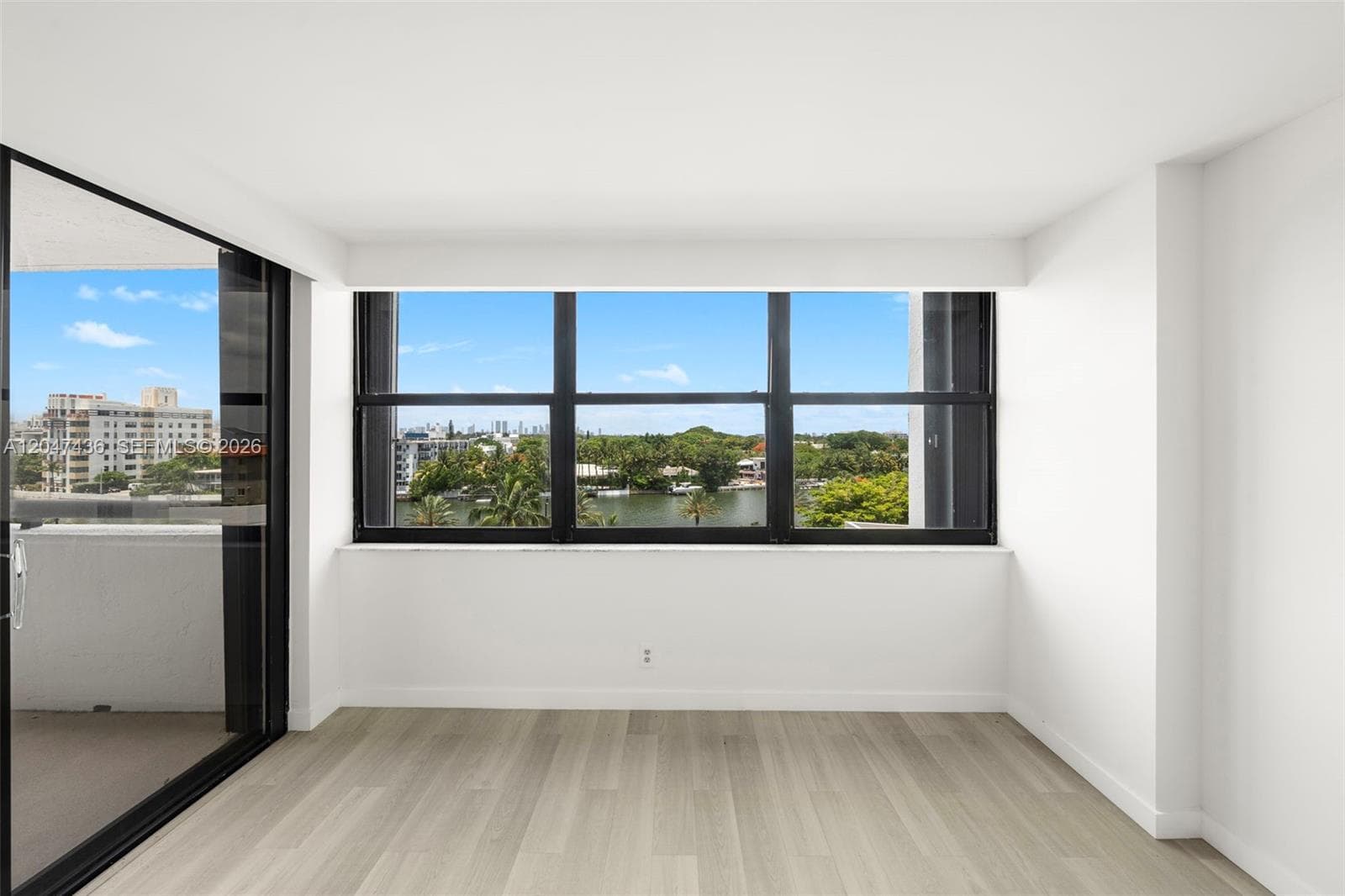 2555 Collins Ave # 706, Miami Beach, FL 33140 — zdjęcie 3