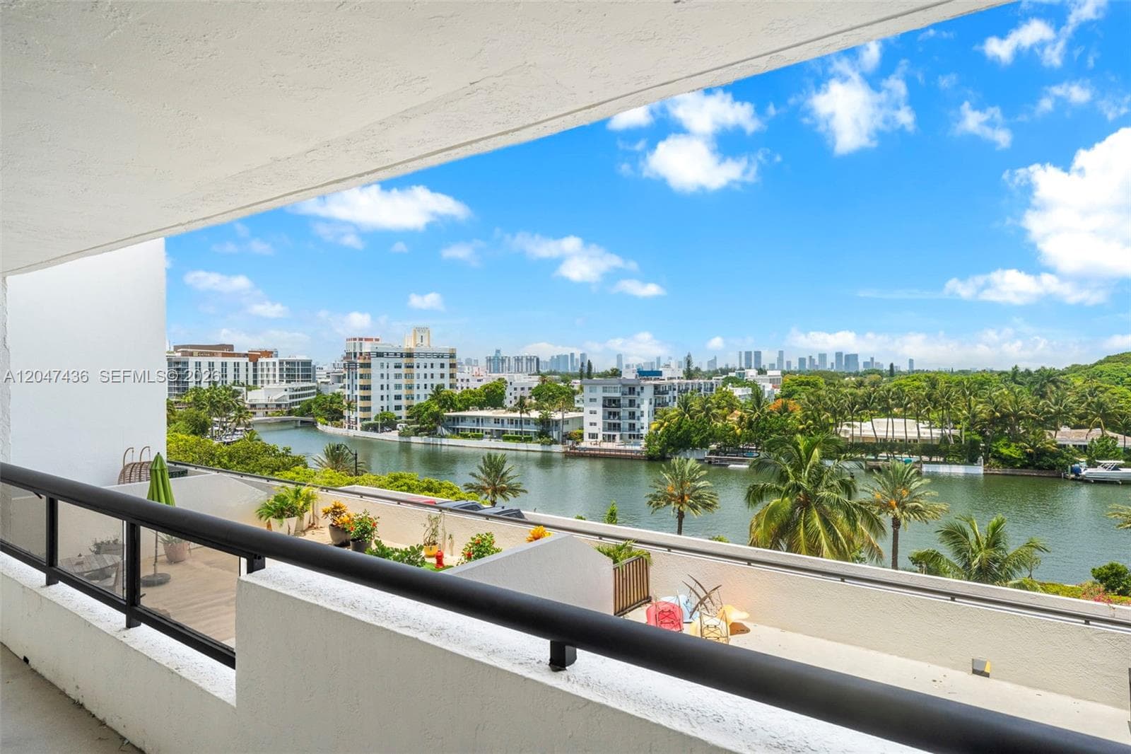 2555 Collins Ave # 706, Miami Beach, FL 33140