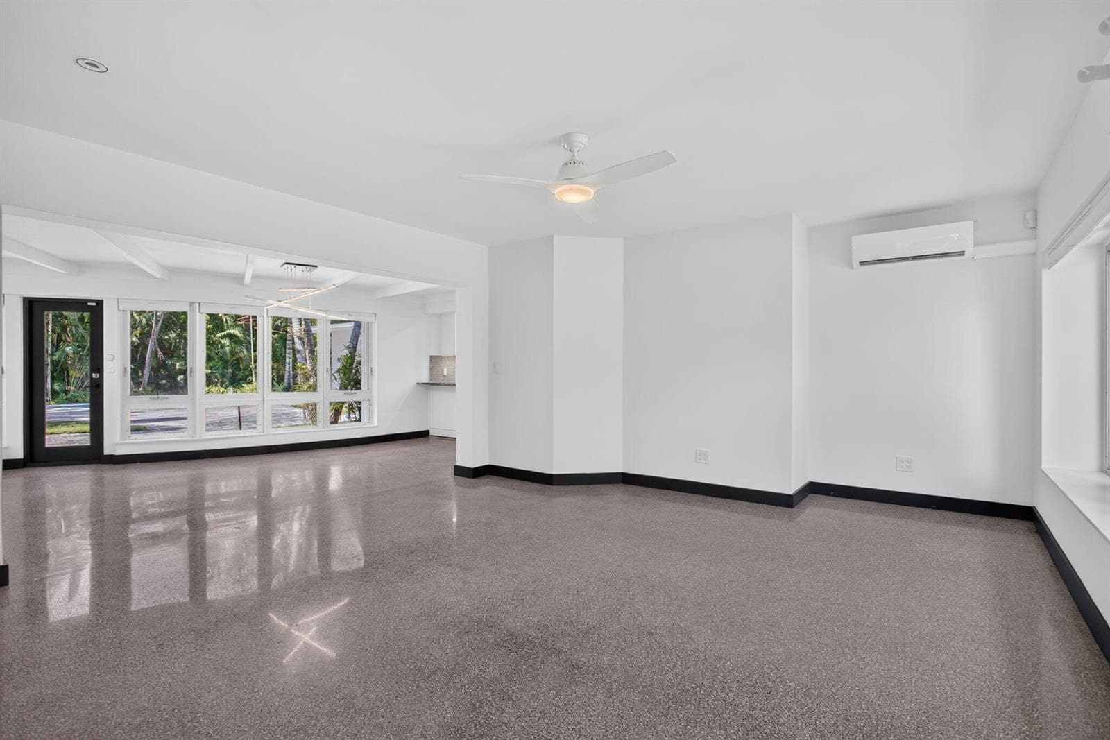 2614 NE 15th Street, Fort Lauderdale, FL 33304 — zdjęcie 2
