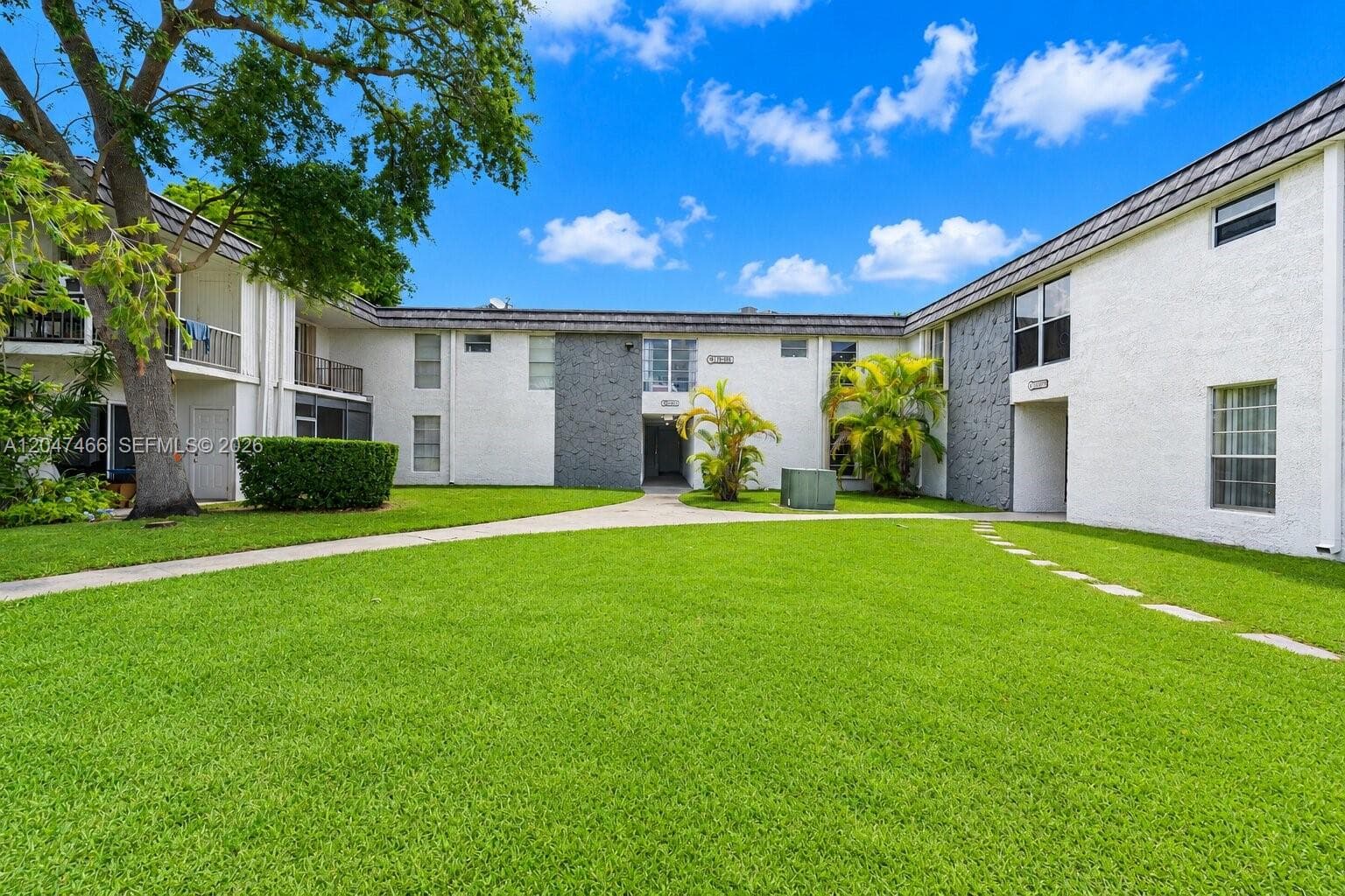10381 N Kendall Dr # M8, Miami, FL 33176 — zdjęcie 4