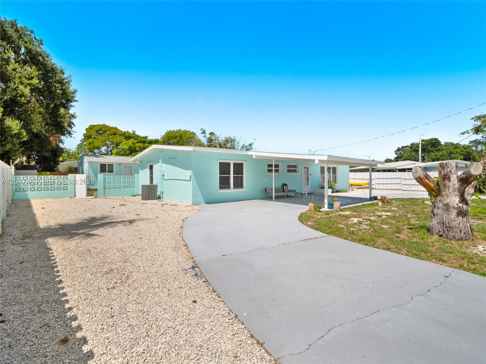 3730 Maple Street, Other City - In The State Of Florida, FL 32976 — zdjęcie 2