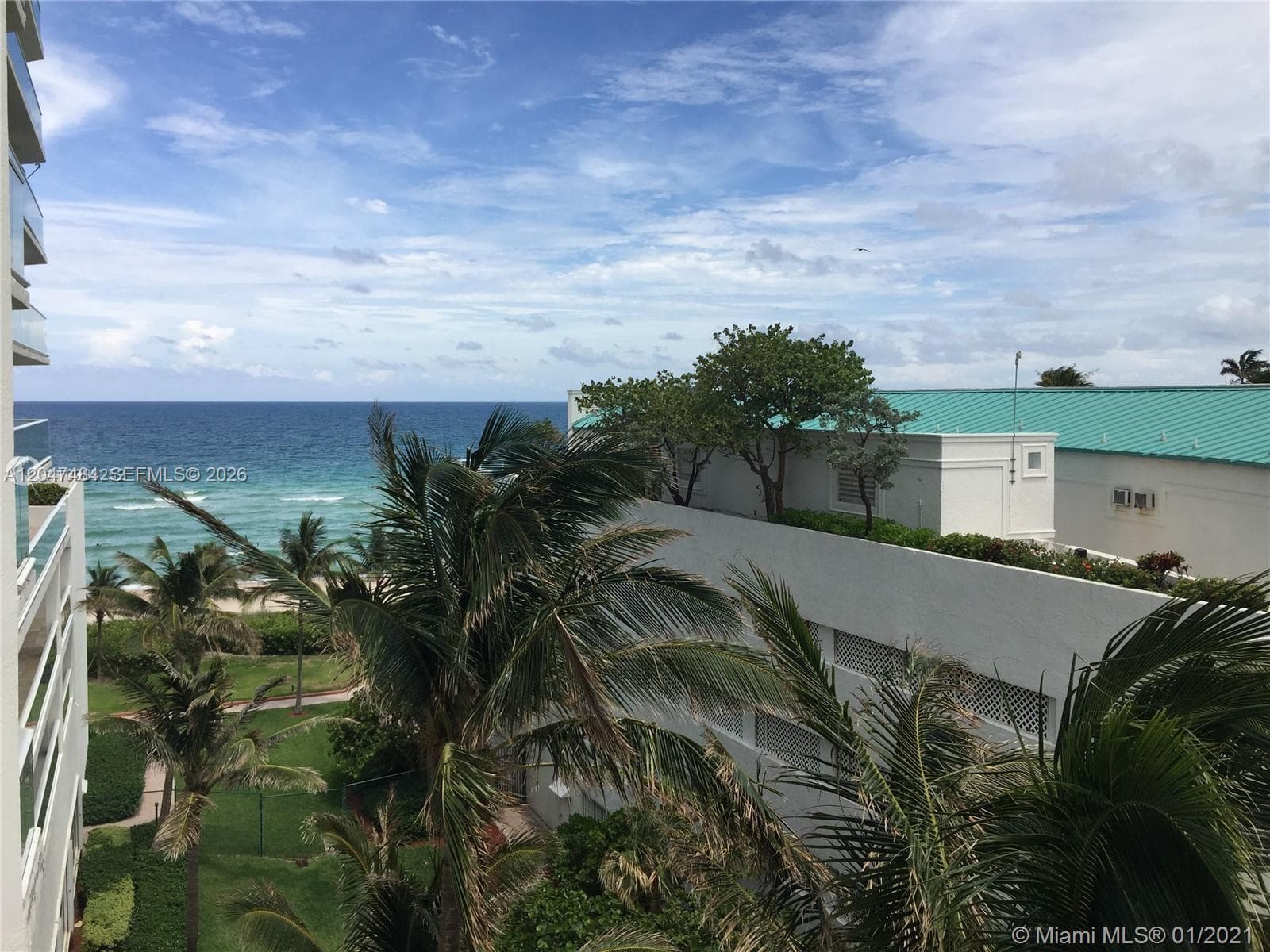 16485 Collins Ave # 538, Sunny Isles Beach, FL 33160 — zdjęcie 2