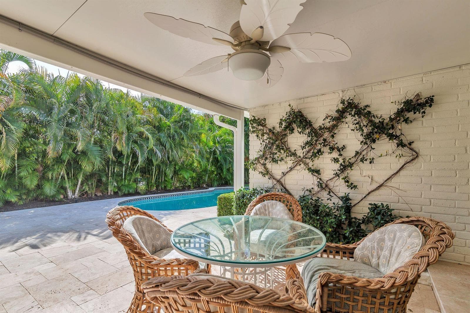 246 Gray Street, West Palm Beach, FL 33405 — zdjęcie 4