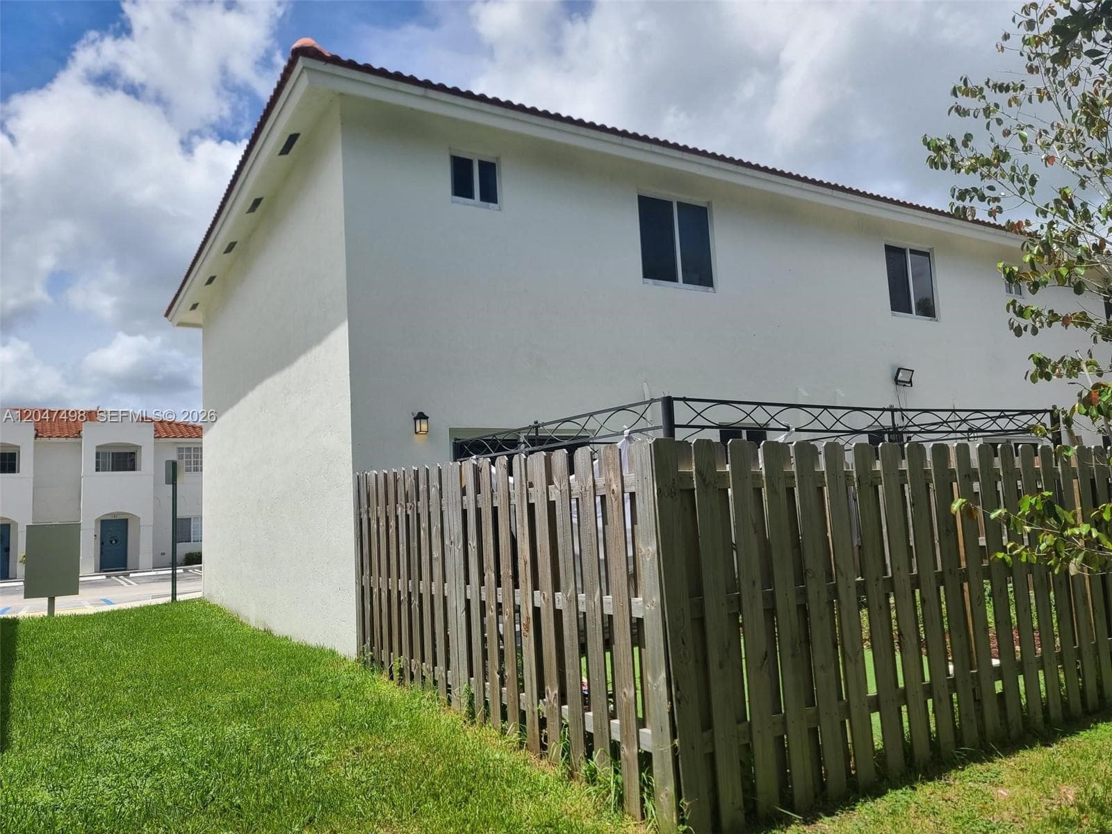 210 SW 3rd Ct, Florida City, FL 33034 — zdjęcie 3