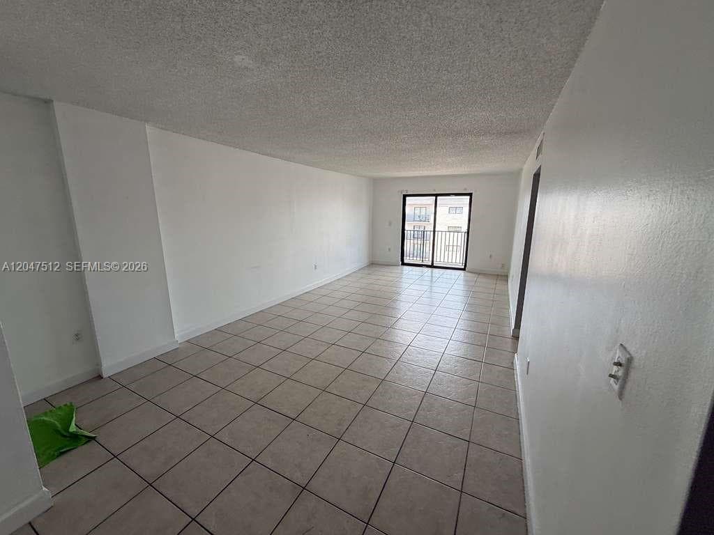 6950 W 6th Ave # 509, Hialeah, FL 33014 — zdjęcie 4