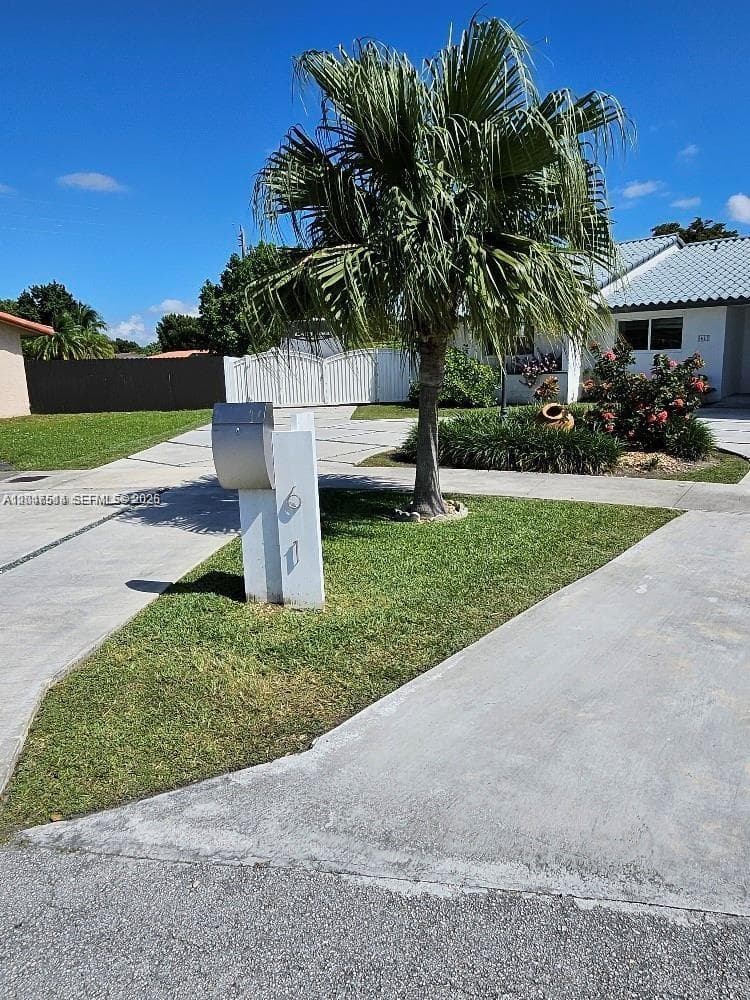 61 NW 132nd Pl # 0, Miami, FL 33182 — zdjęcie 2